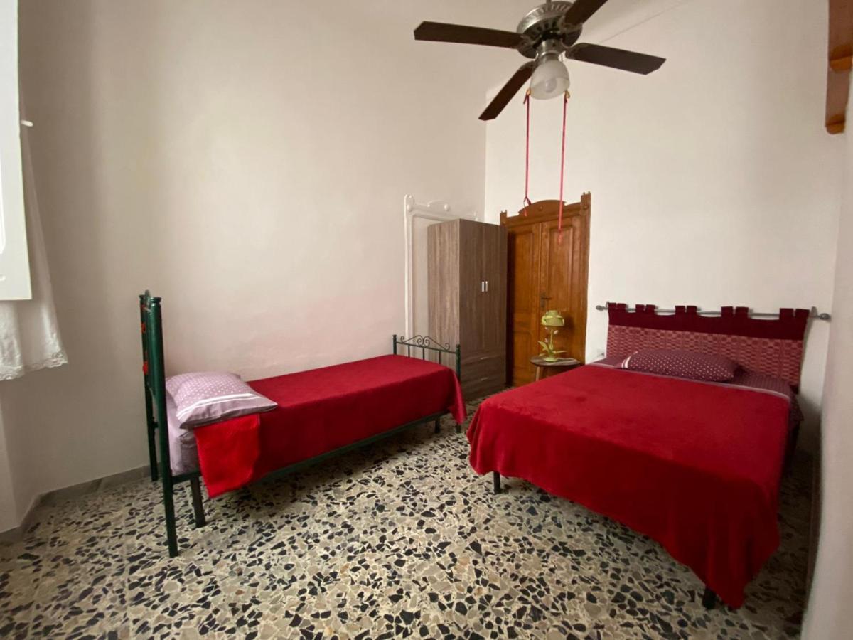 A Casa Di Mamma Apartment Alghero Exterior photo